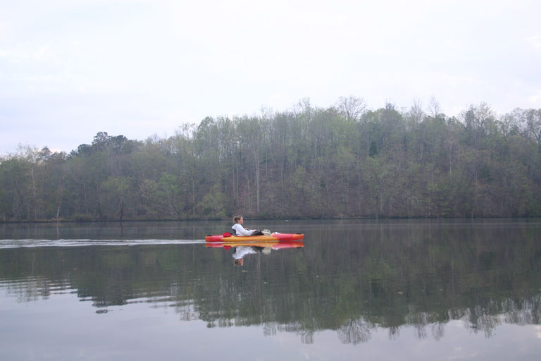 Lynda paddling